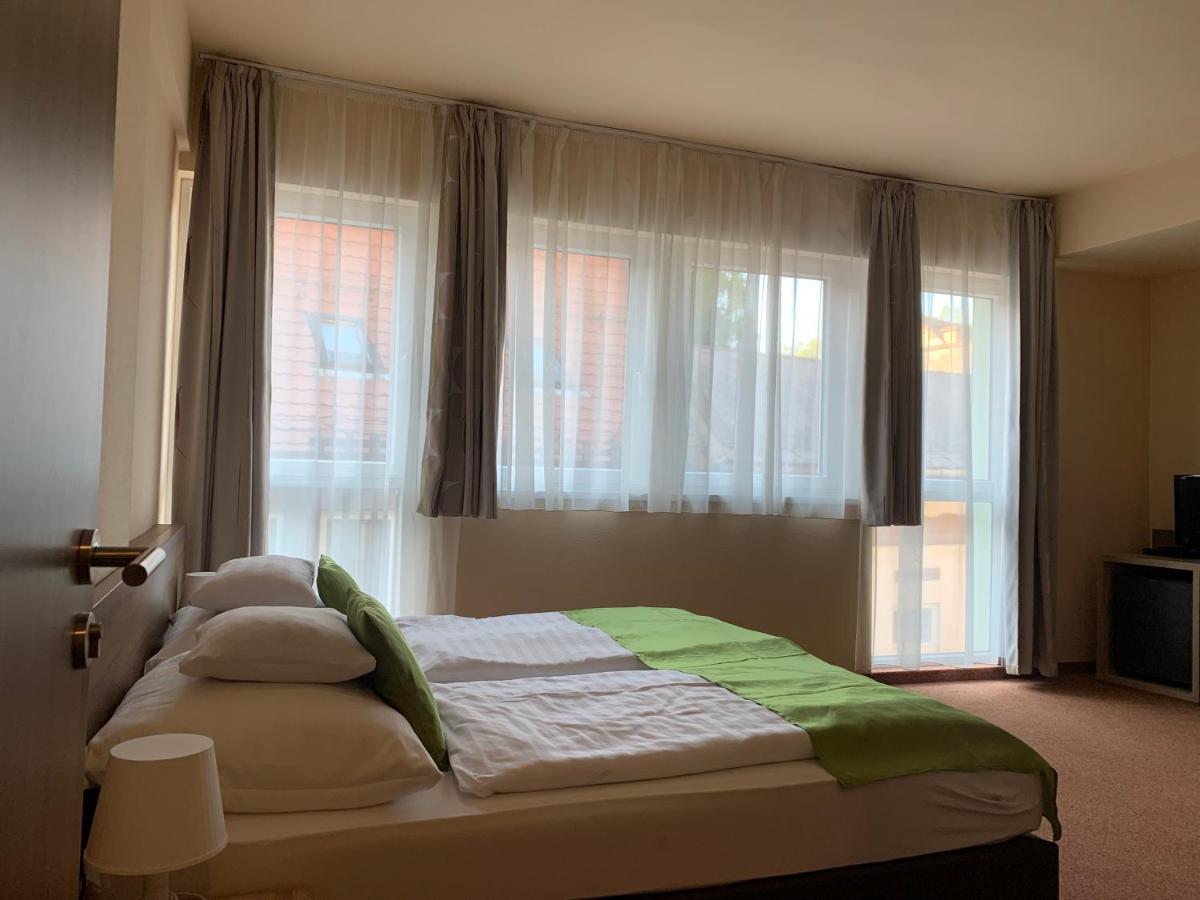 Centrooms Eger Exterior foto