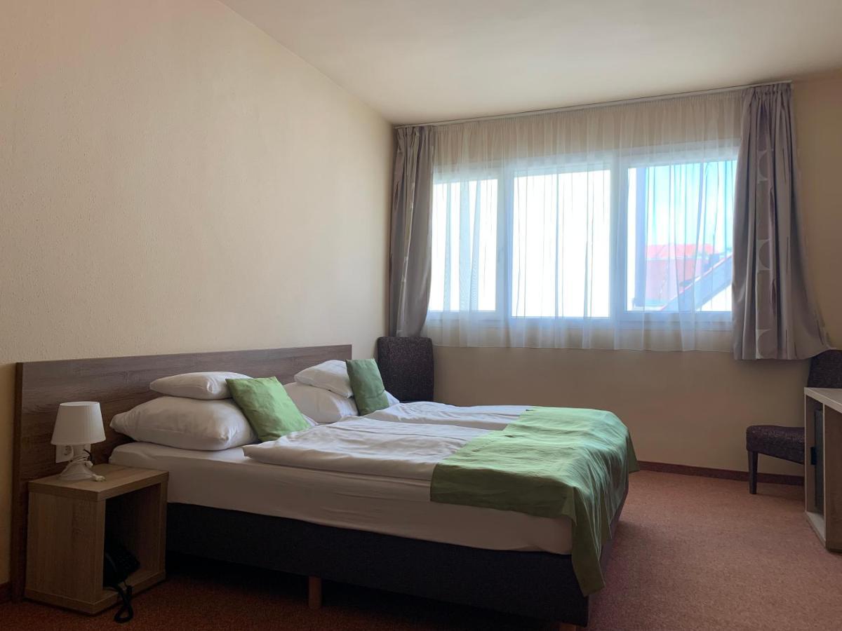 Centrooms Eger Exterior foto