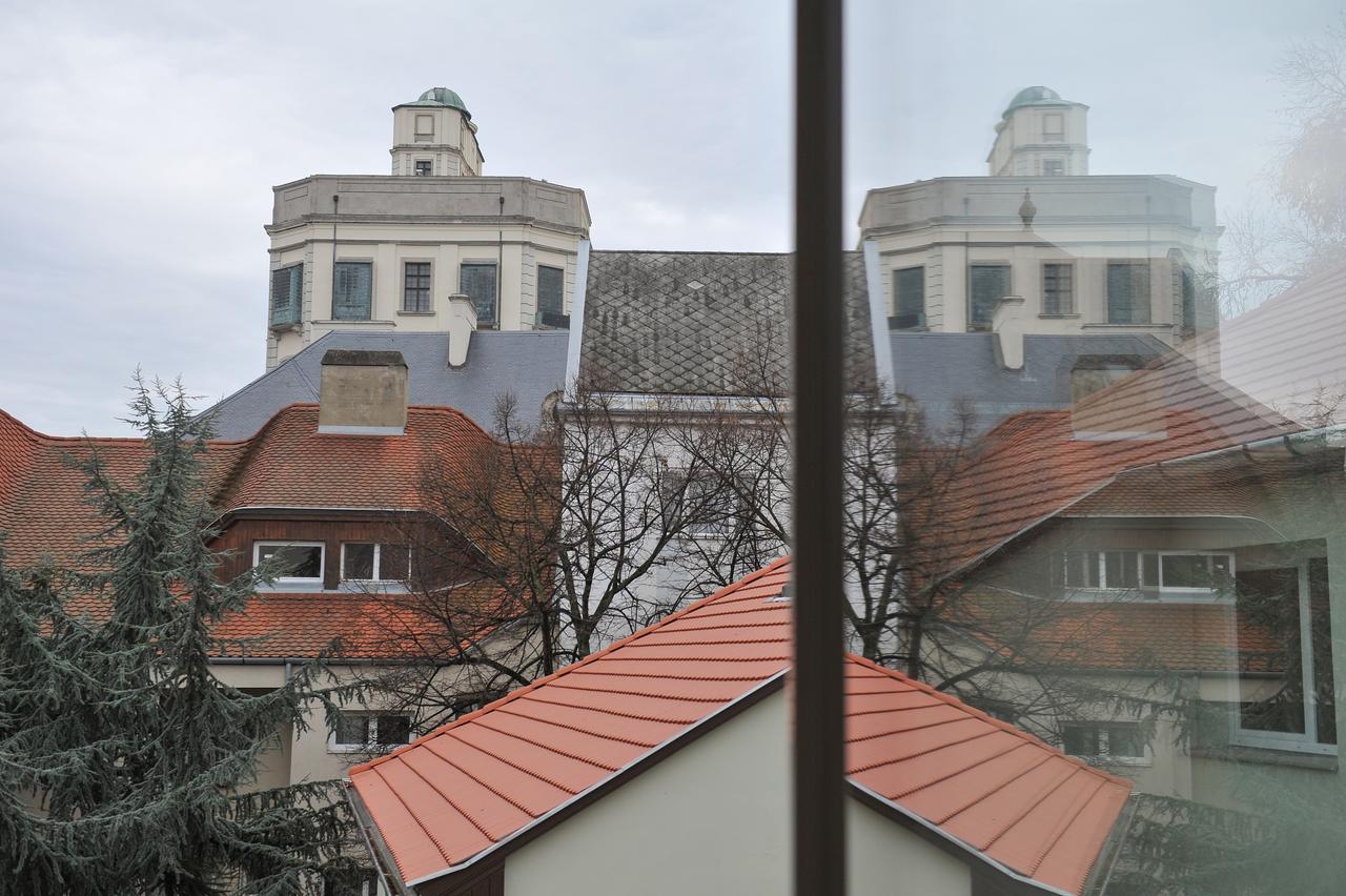 Centrooms Eger Exterior foto